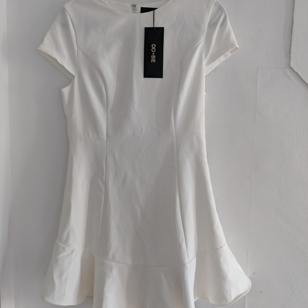Red Dress Boutique Mod and Wink White Dress